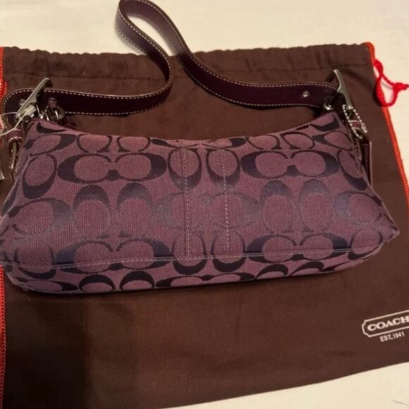 Authentic & Rare 2004 Berry Signature Demi Shoulder Bag w/ Berry Leather Trim - Picture 2 of 5